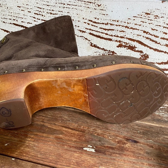 UGG Lynea Brown Suede Boot 9 - Picture 9 of 13